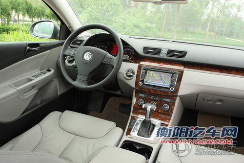 迈腾2.0TSI DSG试驾实拍