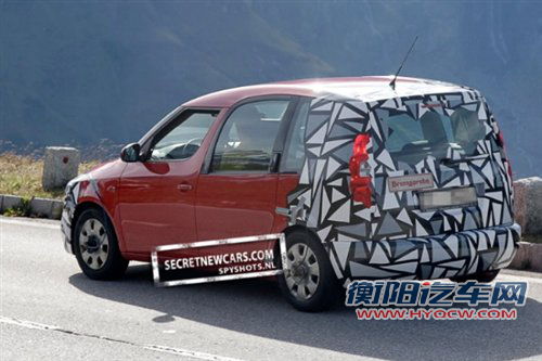 改款斯柯达晶锐Roomster谍照曝光 精巧实用
