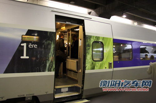 东风标致 新307三厢 2010款