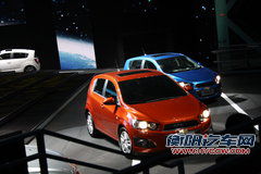 爱唯欧两厢文章配图