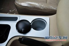 空间是亮点 实拍国产SUV北汽域胜007