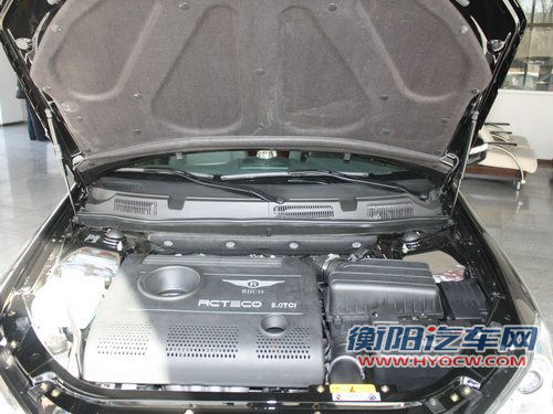 瑞麒  G5 2.0T MT 发动机局部特写