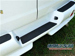 gmc gmc savana 2010款 6.0商务之星 10座公爵级