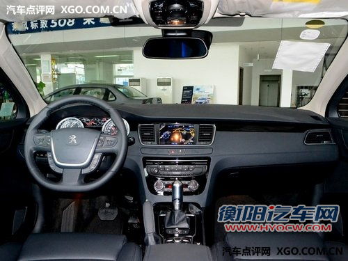 浪漫绅士遇歌舞少年 标致508对比起亚K5