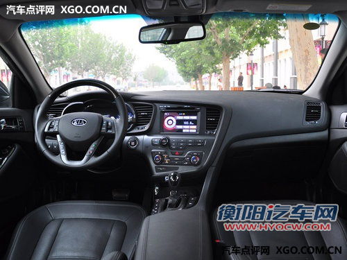 浪漫绅士遇歌舞少年 标致508对比起亚K5