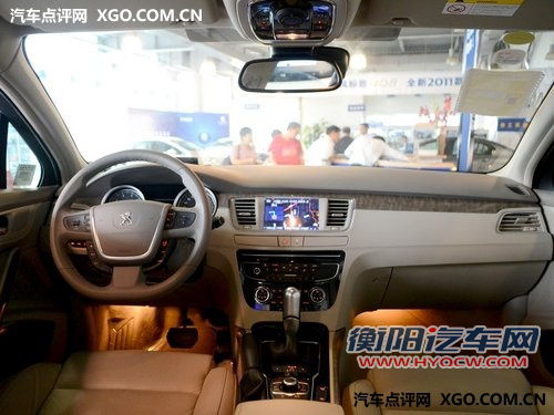 浪漫绅士遇歌舞少年 标致508对比起亚K5