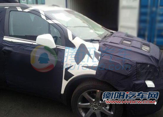 别克紧凑型SUV谍照曝光 跨界风格明显