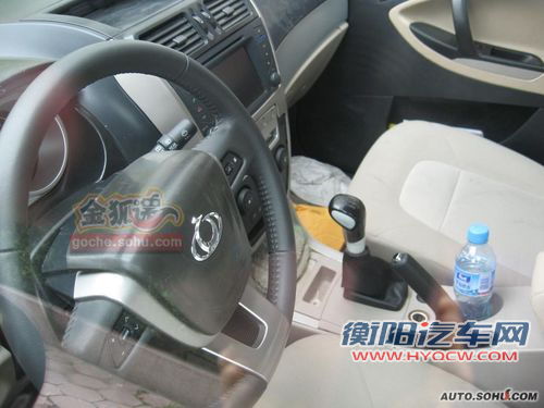 2010款吉利帝豪EX7谍照实拍