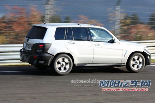 新款奔驰GLK谍照首曝 V6引擎/日内瓦发布