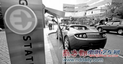 标准缺失两年 电动车充电标准混战即将终结