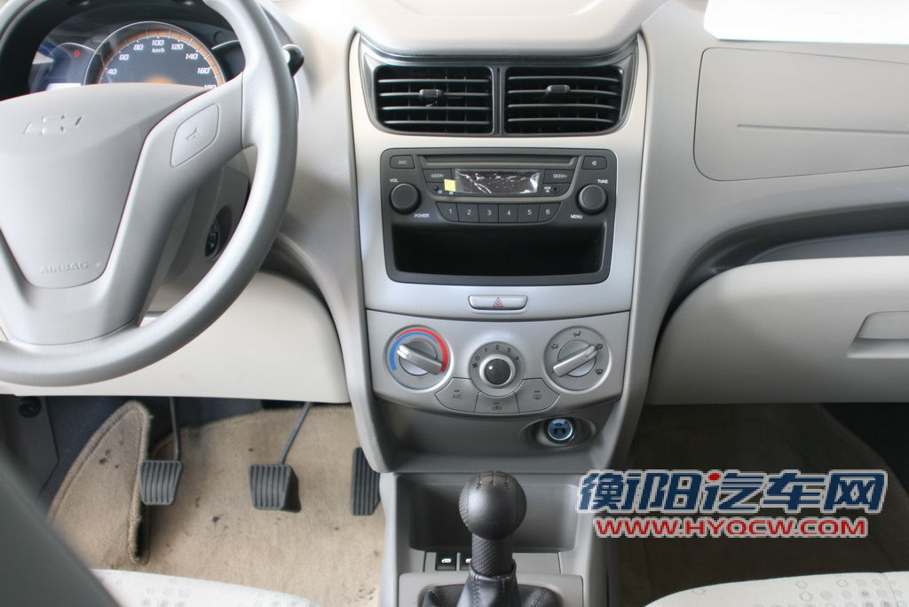 2010款新赛欧1.2 SE手动理想版 到店实拍