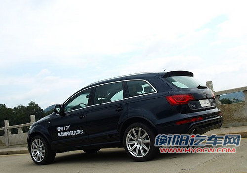 试驾评测2012款奥迪Q7 3.0TDI 突破科技 试驾评测2012款奥迪Q7 3.0TDI 突破科技