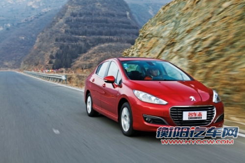 点击查看原图 平淡实力派 思域VS星骋三厢VS标致308