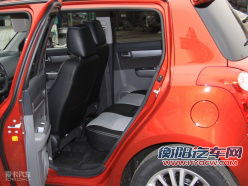 经济实惠又节油? 适合80后的首款车型推荐! 经济实惠又节油? 适合80后的首款车型推荐!