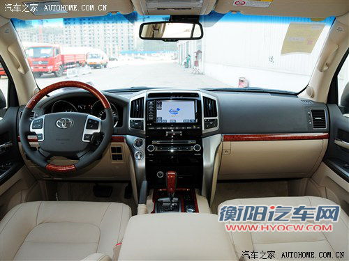 新款兰德酷路泽上市 售价76.5万-115.9万 新款兰德酷路泽上市 售价76.5万-115.9万