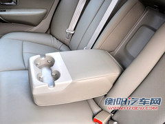 谁更具合资品质? 启辰D50对比风神A60