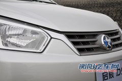 谁更具合资品质? 启辰D50对比风神A60