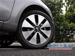 光有理念还不够 理念S1动态对比起亚K2 光有理念还不够 理念S1动态对比起亚K2