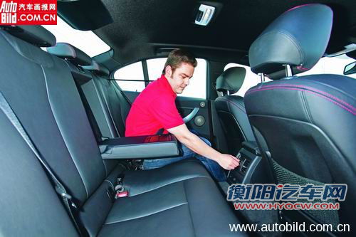 全新德系豪华中级车 BMW3系 VS 奥迪A4 全新德系豪华中级车 BMW3系 VS 奥迪A4