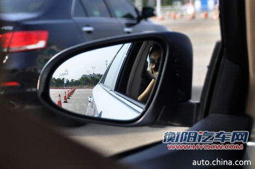 混动不仅是省油 中华网体验凯美瑞&middot;尊瑞