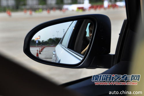 混动不仅是省油 中华网体验凯美瑞&middot;尊瑞