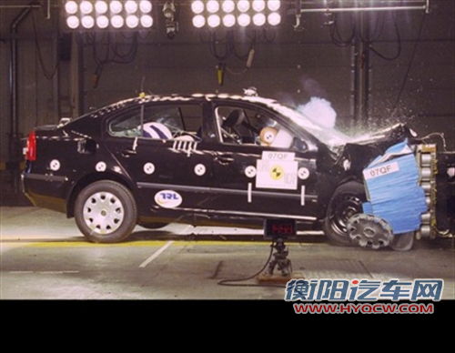 点击查看原图 谁更安全 三款热销紧凑车型安全碰撞对比