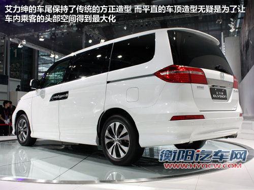 售价相差不到5千元 艾力绅/GL8如何选择