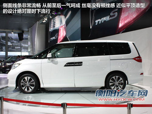 售价相差不到5千元 艾力绅/GL8如何选择