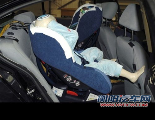 谁更安全 三款热销紧凑车型安全碰撞对比