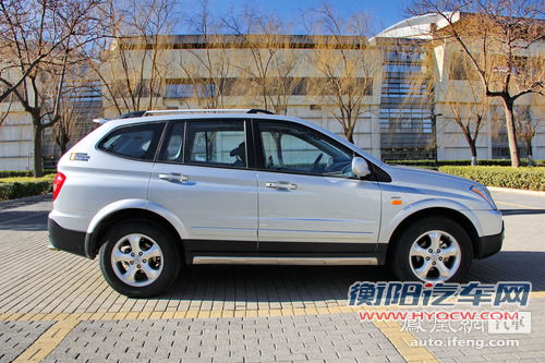 硬派SUV推荐 关键时刻不会被大车压扁 硬派SUV推荐 关键时刻不会被大车压扁