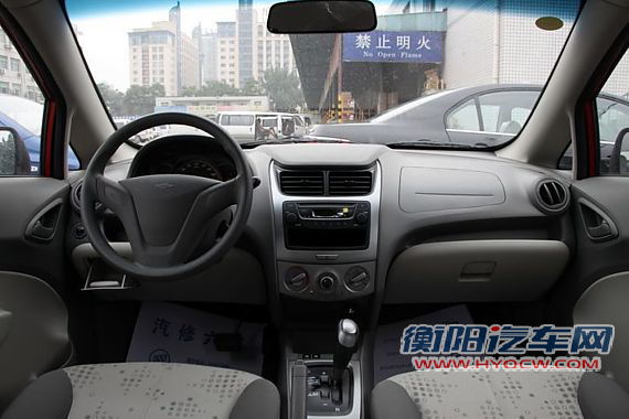 2010款新赛欧三厢1.2L手动理想版