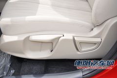 长安逸动1.6L 手动 舒雅型座椅调节图片
