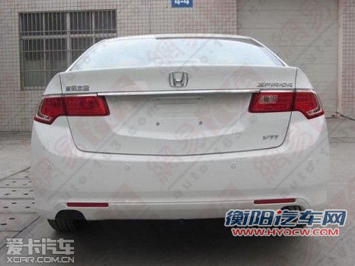 新增2.0L车型 东本新款思铂睿谍照曝光