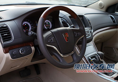 沉静思源 直道而行 TOM汽车试驾荣威950