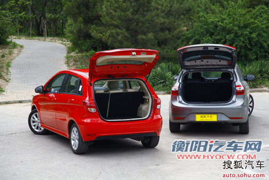 起亚 K2两厢 实拍 图解 图片