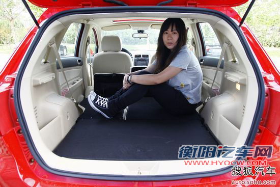 起亚 K2两厢 实拍 图解 图片