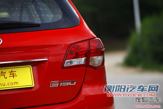 起亚 K2两厢 实拍 图解 图片