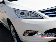 自主新势力的较量 长安逸动对比长城C50