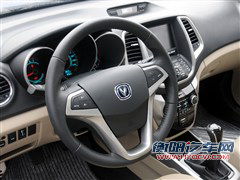 自主新势力的较量 长安逸动对比长城C50 自主新势力的较量 长安逸动对比长城C50