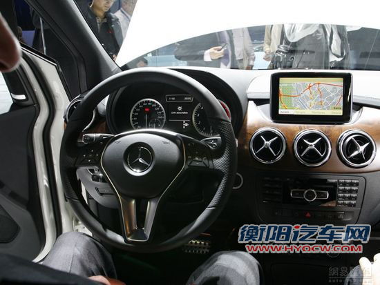 奔驰B级