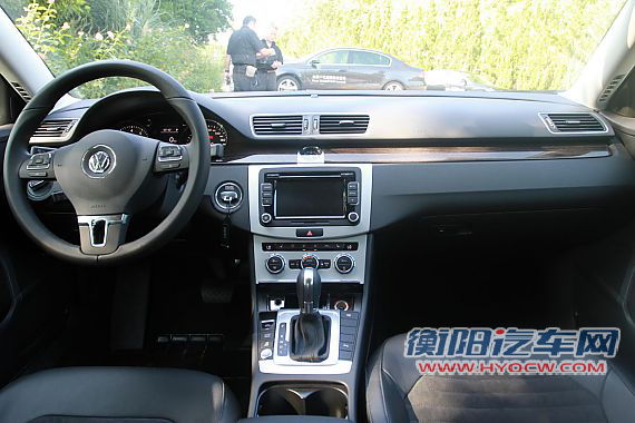 新迈腾(B7L)1.8TSI自动尊贵型内饰功能