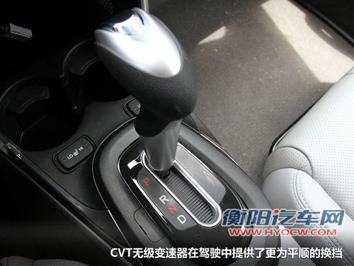 风格迥异 本田CR-Z对比雷克萨斯CT200h 风格迥异 本田CR-Z对比雷克萨斯CT200h