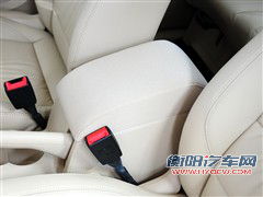 实用性的比拼 大众途安对比丰田逸致