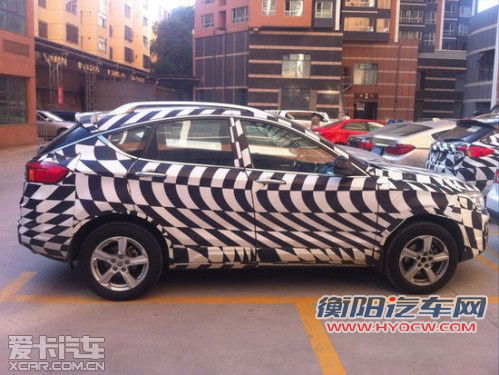 奔腾SUV