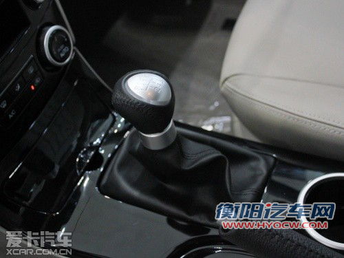 奔腾 2012款奔腾B70 奔腾 2012款奔腾B70