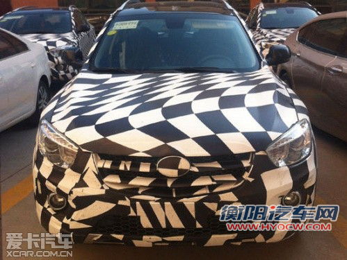奔腾SUV