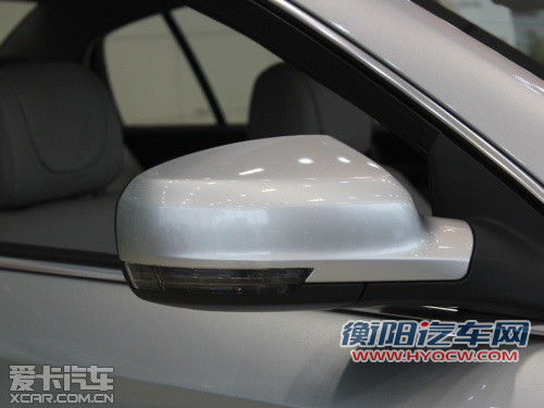 奔腾 2012款奔腾B70