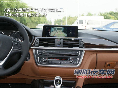 谁更入乡随俗 奥迪A4L对比华晨宝马3系