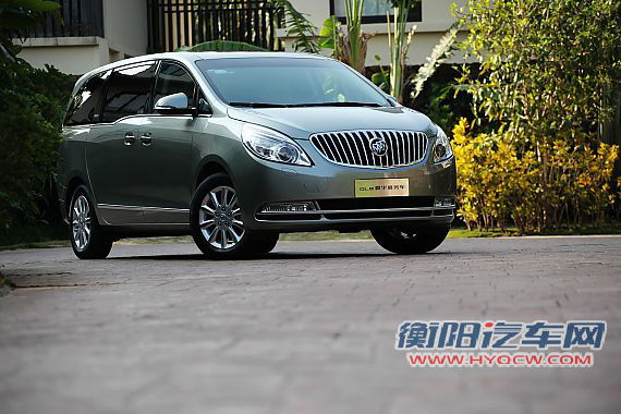 2011款别克GL8豪华商务车3.0 XT外观图片