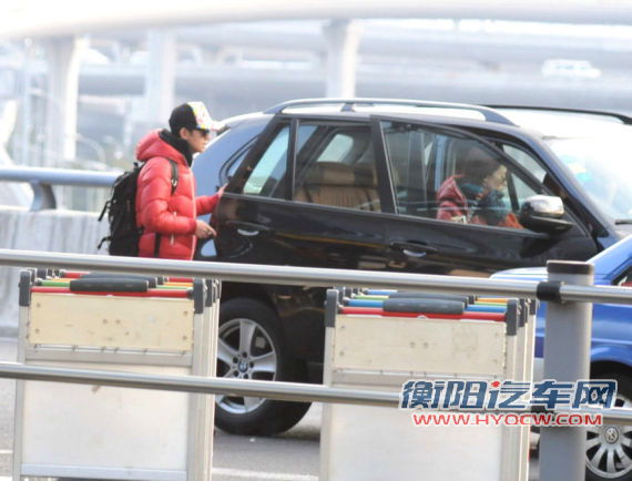 文章马伊?P座驾